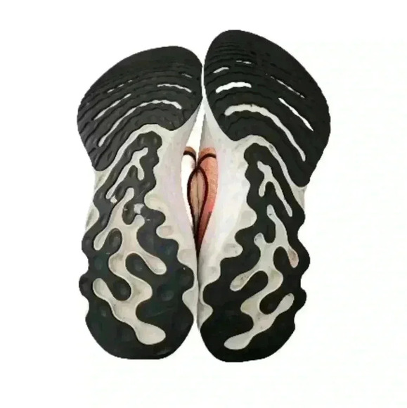 Nike Womens React Infinity Run Flyknit Sneaker In Pink Blast 7.5 - Picture 5 of 15